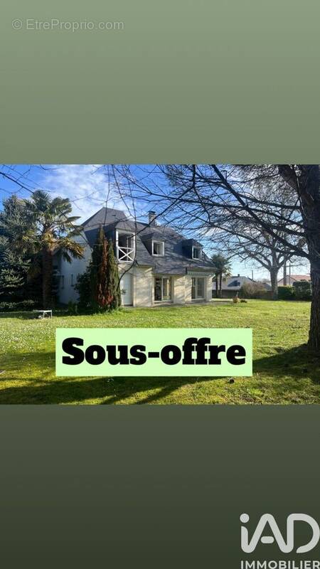 Photo 1 - Maison à JUILLAN