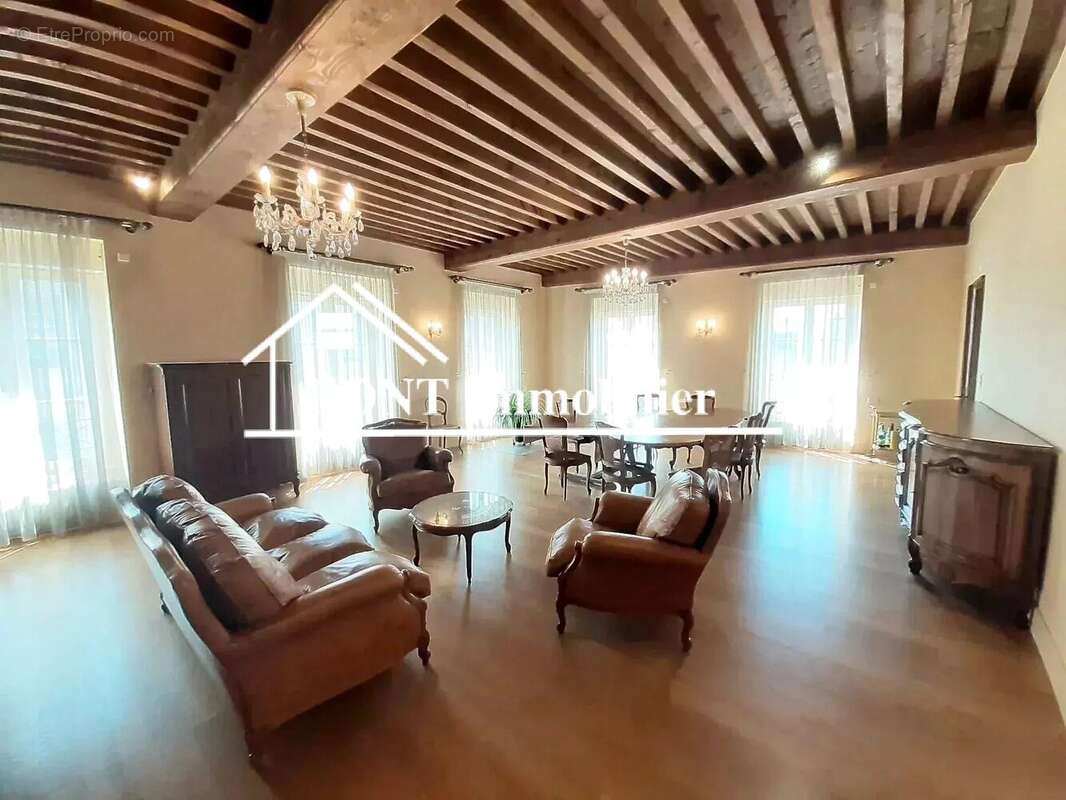 Saint-chamond, centre ville,  appartement d'exception  avec terrasse - photo 4