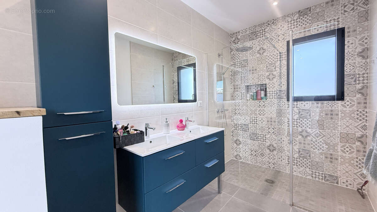 Maison à SAINT-SULPICE-ET-CAMEYRAC