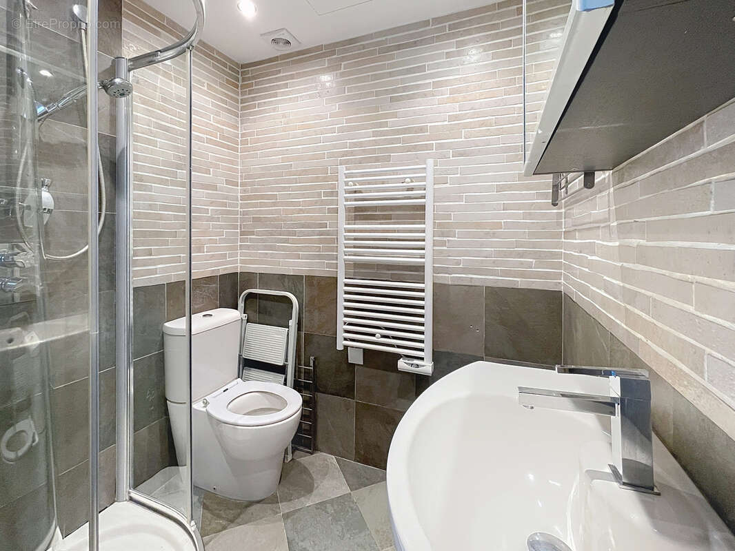 A vendre studio dans residence de prestige - photo 5