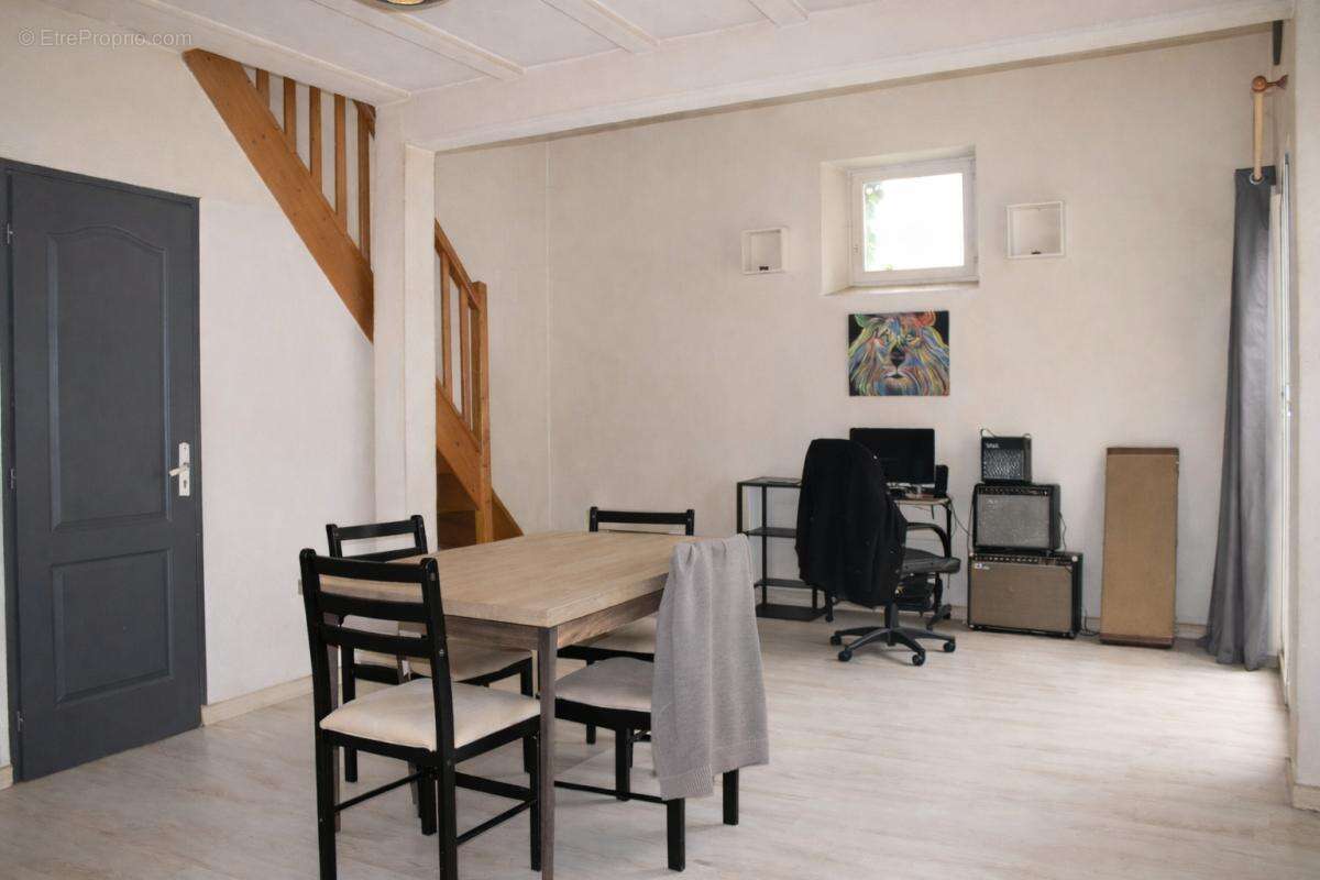 Appartement à SAINT-MARCEL-SUR-AUDE