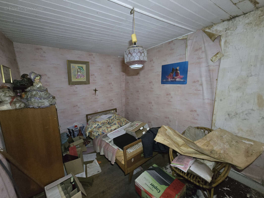 Maison à CHASSENEUIL-SUR-BONNIEURE