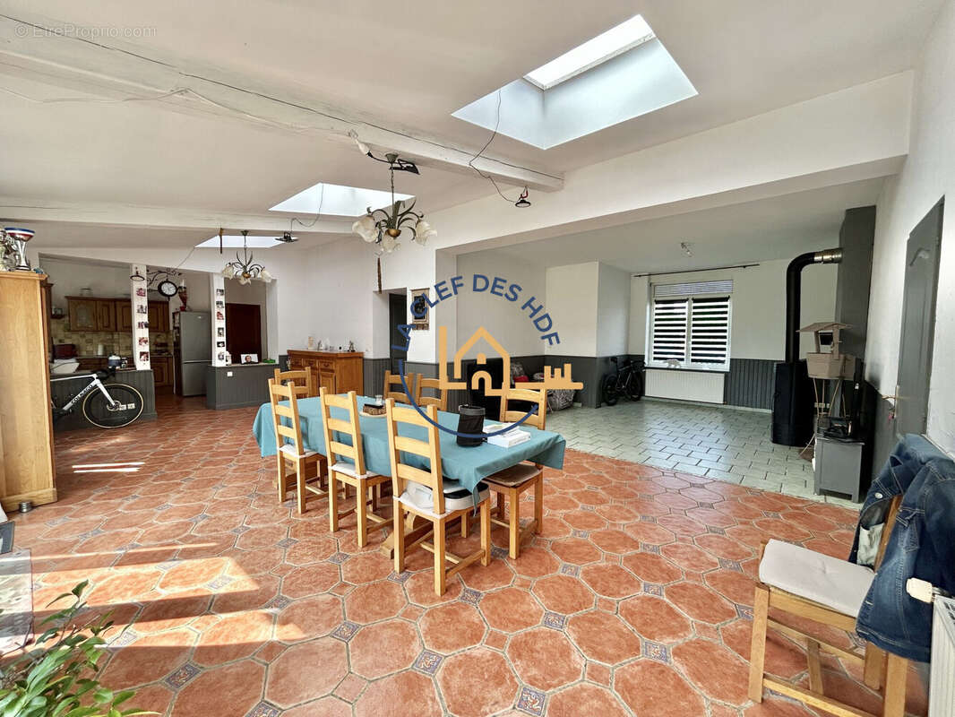 Maison à VIS-EN-ARTOIS