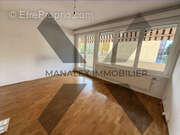 Appartement à LE COTEAU