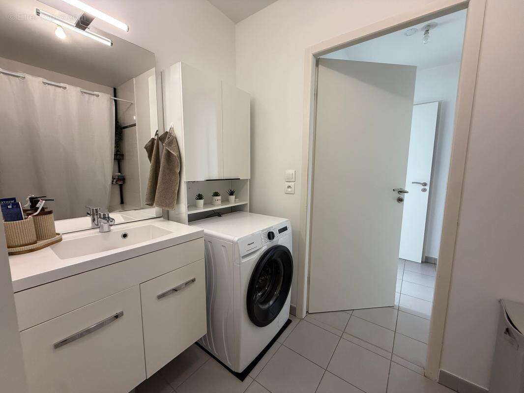 Appartement À VendreT3 ,Secteur Clairmarais Box et Loggia - photo 4