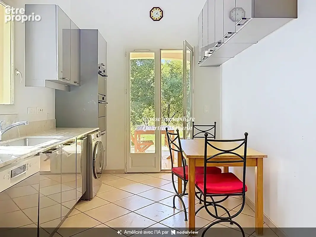 Maison 7 pièces 167 m² à vendre à Venelles (13770) - photo 8