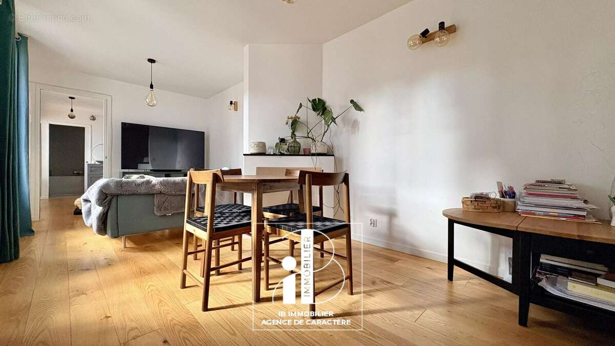 Appartement à FONTAINEBLEAU
