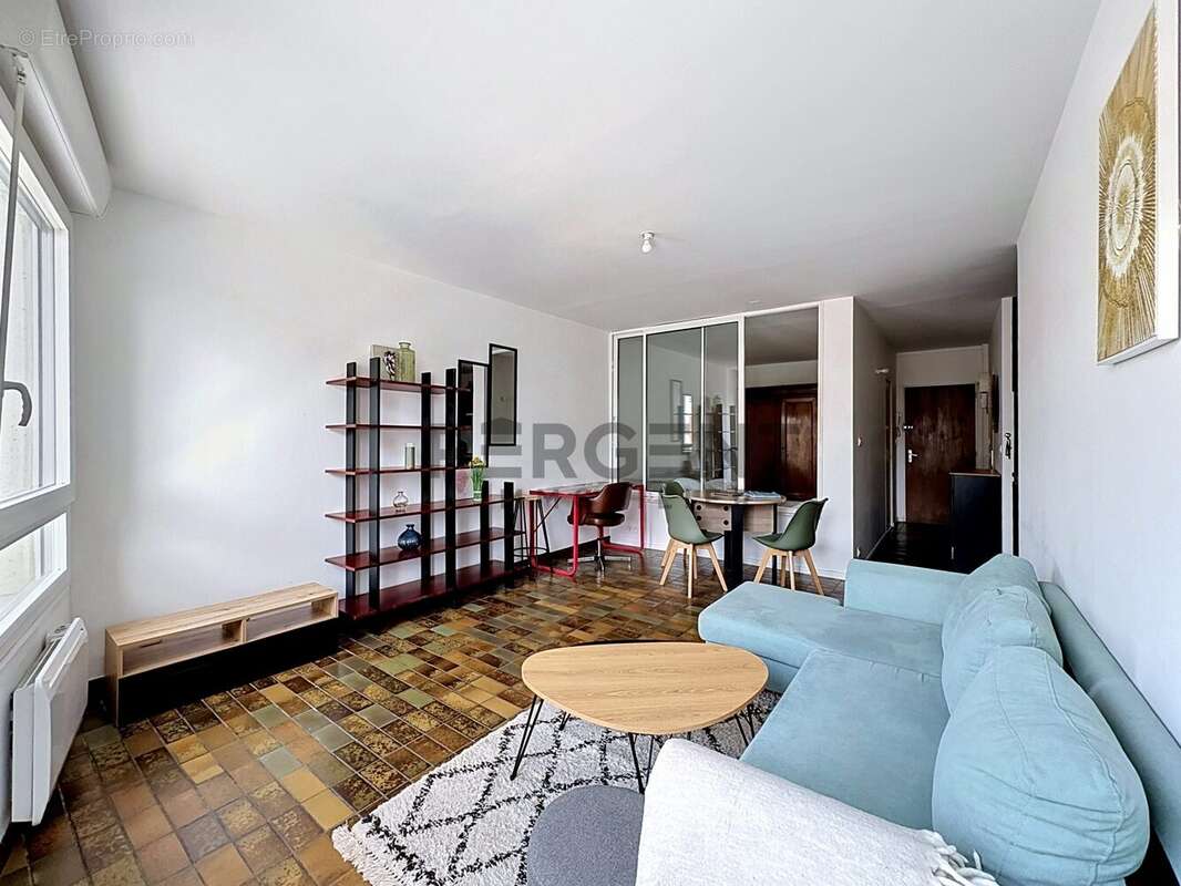 Appartement à CHARLEVILLE-MEZIERES