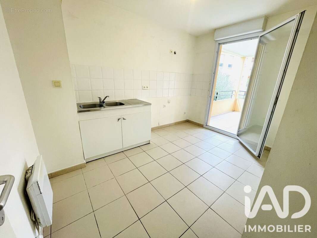 Appartement 88 m² à L'isle-Sur-La-Sorgue  - photo 4
