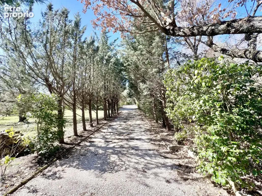 Maison de 135 m² sur un terrain clos de 14 050 m² - photo 10