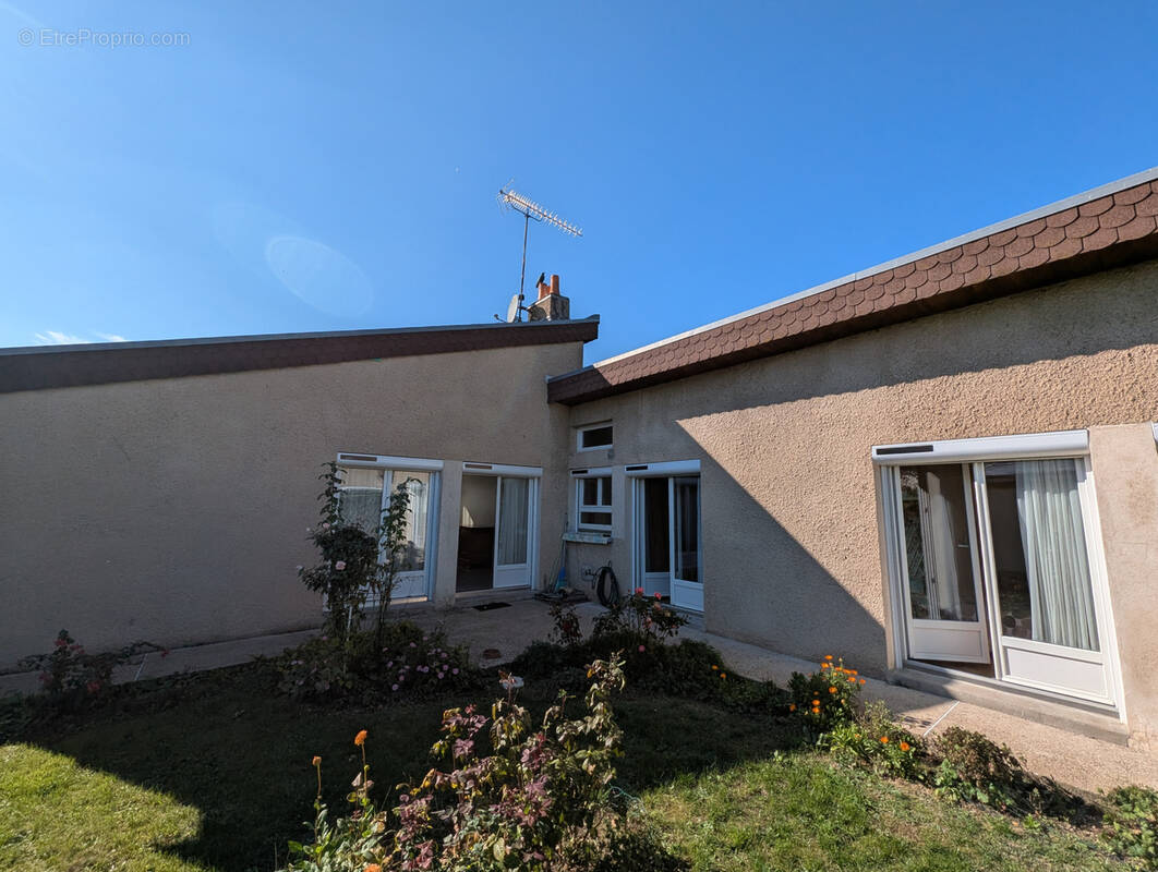 Maison à CHATEAUDUN
