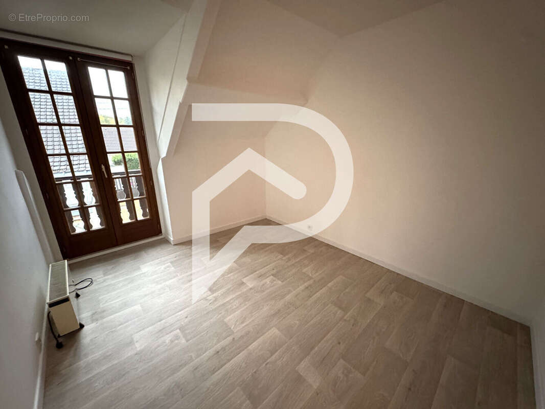 Maison à EZY-SUR-EURE