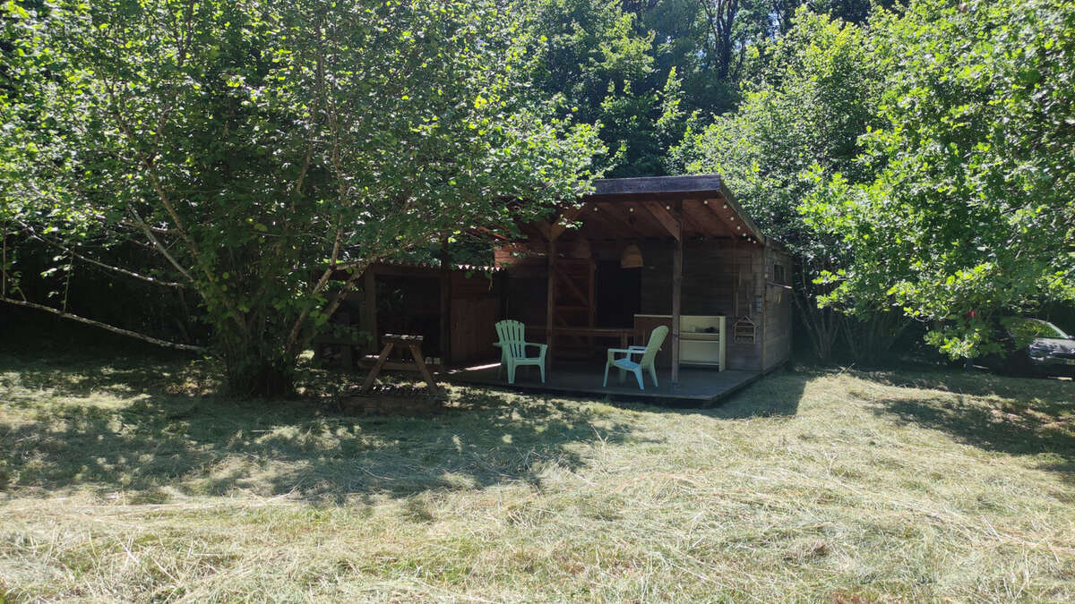 Terrain à BAGAT-EN-QUERCY