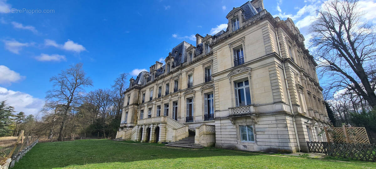Appartement à BOISSY-SAINT-LEGER
