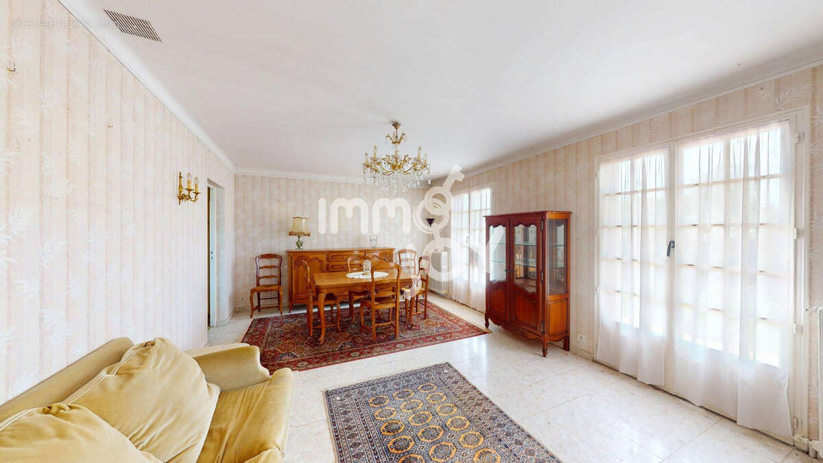 Maison à LEGUEVIN