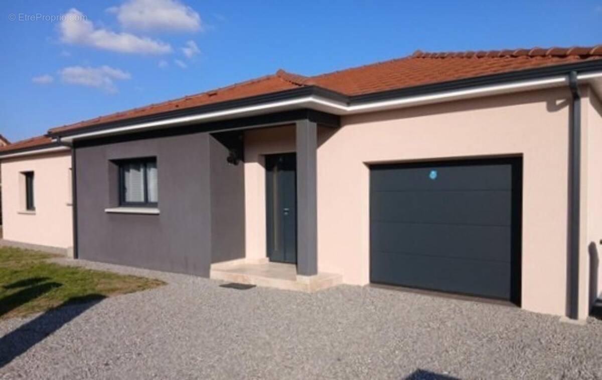 Maison à AVERMES