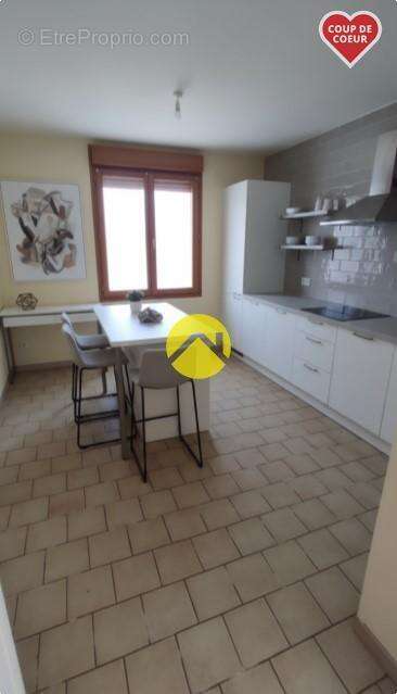 Maison à LE VEURDRE