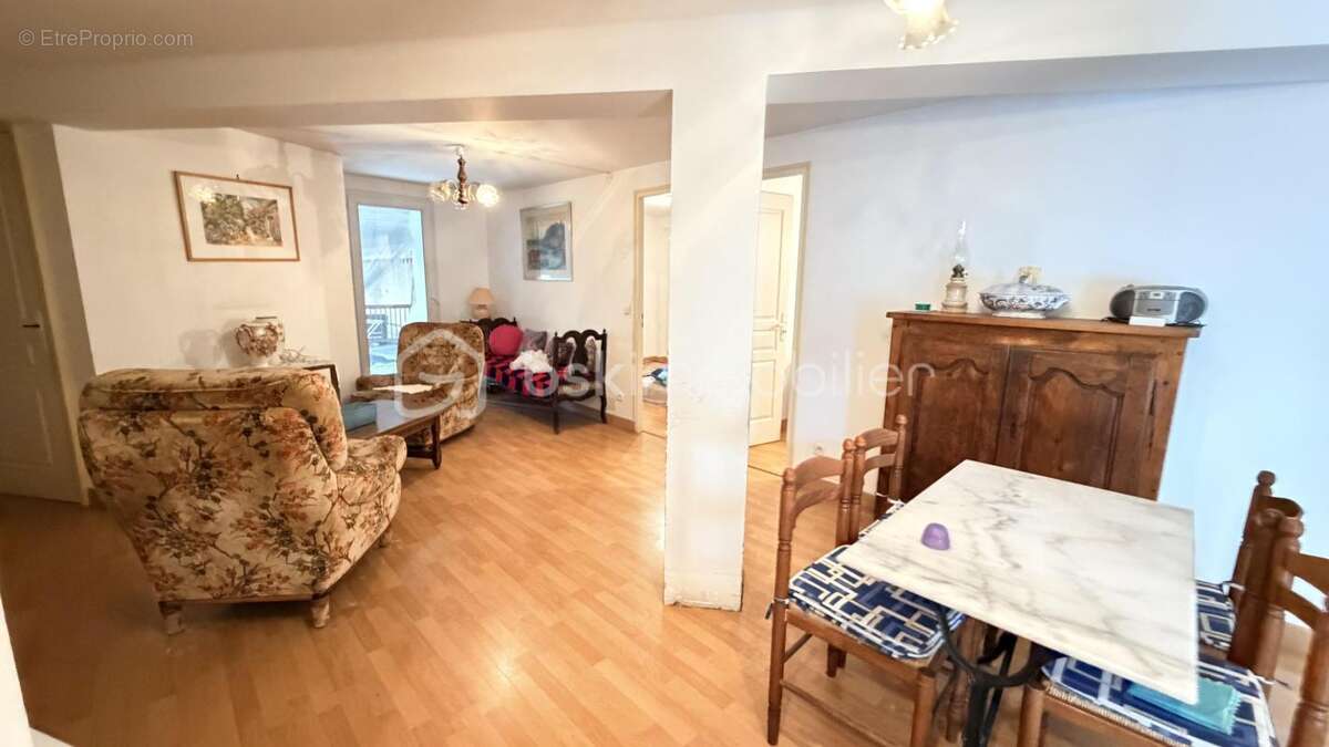 Maison - immeuble avec extèrieur - photo 18