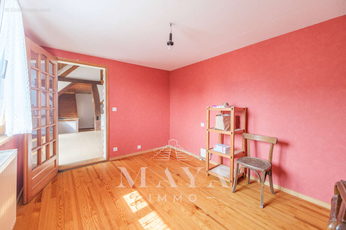 Maison à MUESPACH-LE-HAUT