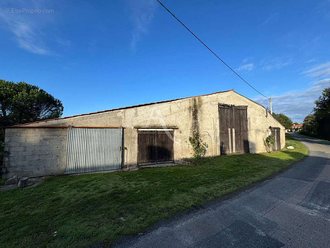 Maison à LA CHAPELLE-HERMIER