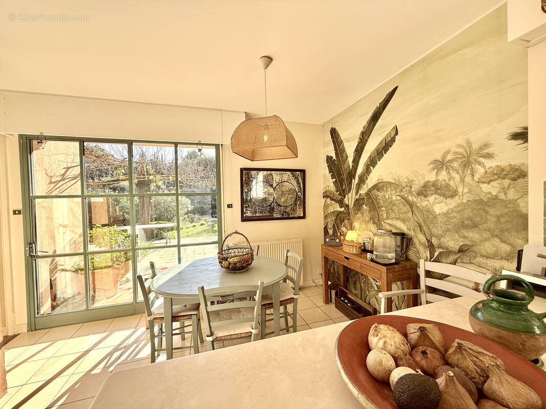 Maison à JONQUERETTES