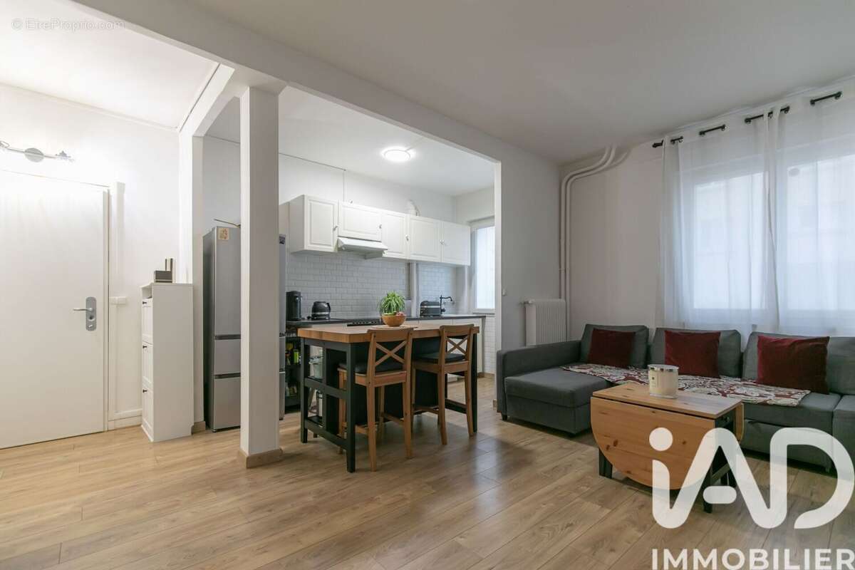 Photo 8 - Appartement à LE PERREUX-SUR-MARNE