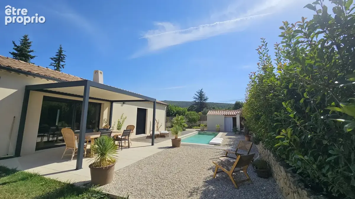 Maison à VILLES-SUR-AUZON