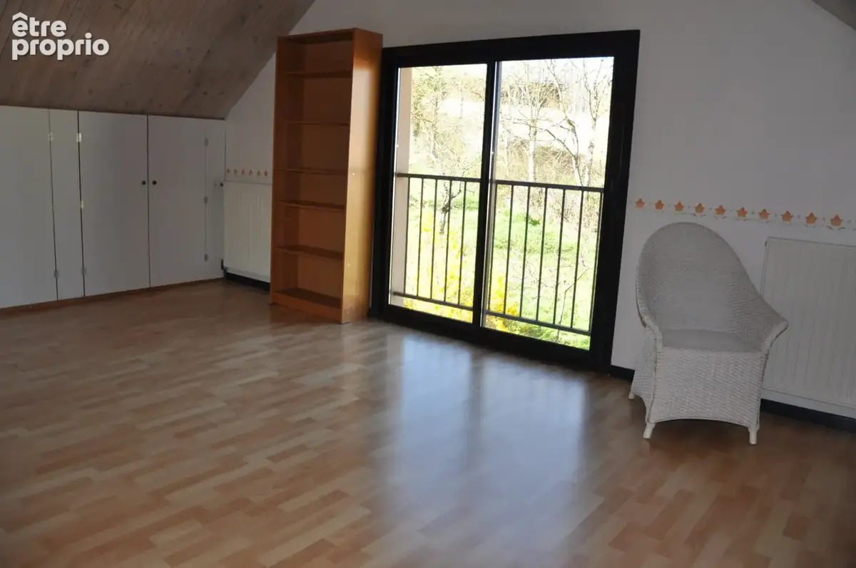 Belle villa atypique de 165 m2, avec une parcelle de terrain de 12327 m2 - photo 14
