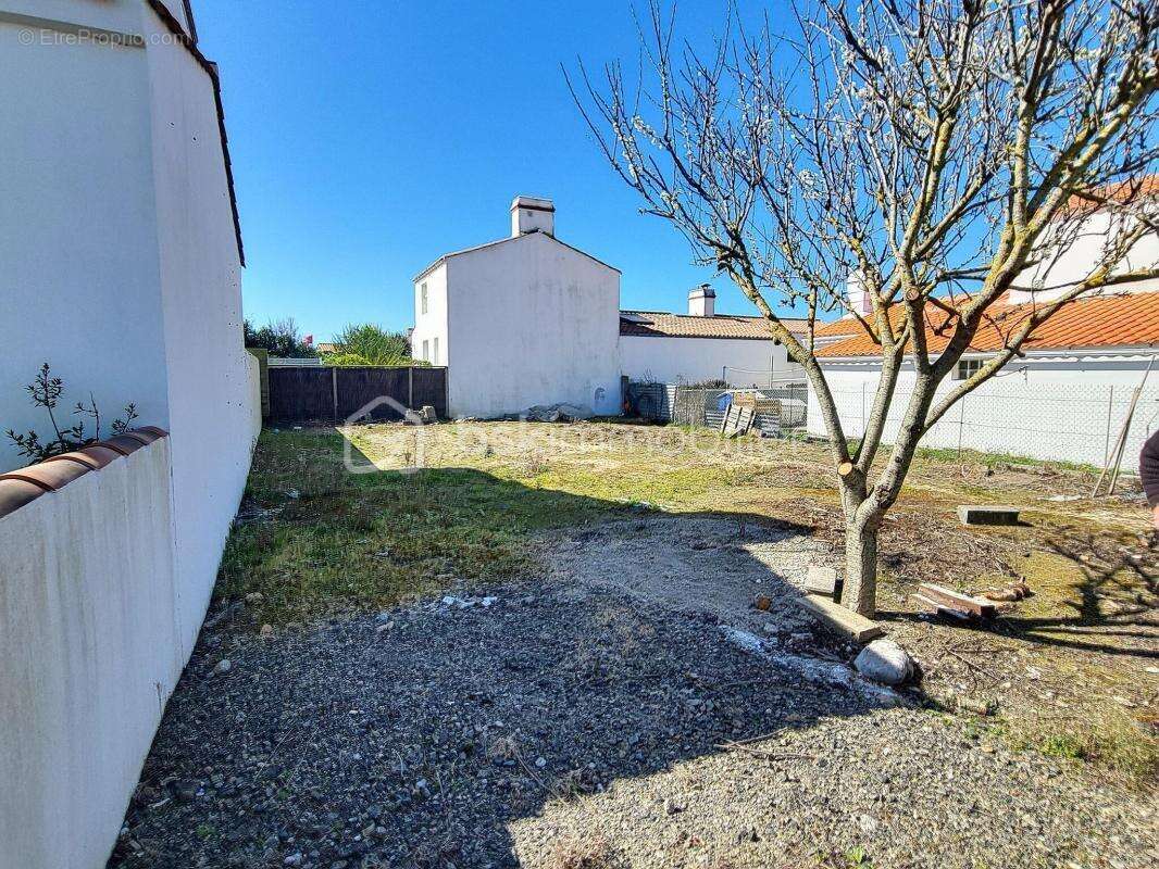 Terrain à NOIRMOUTIER-EN-L&#039;ILE