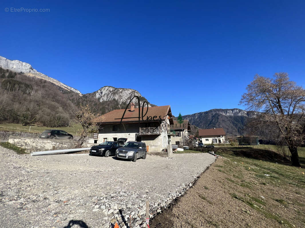 Terrain à LA BALME-DE-THUY