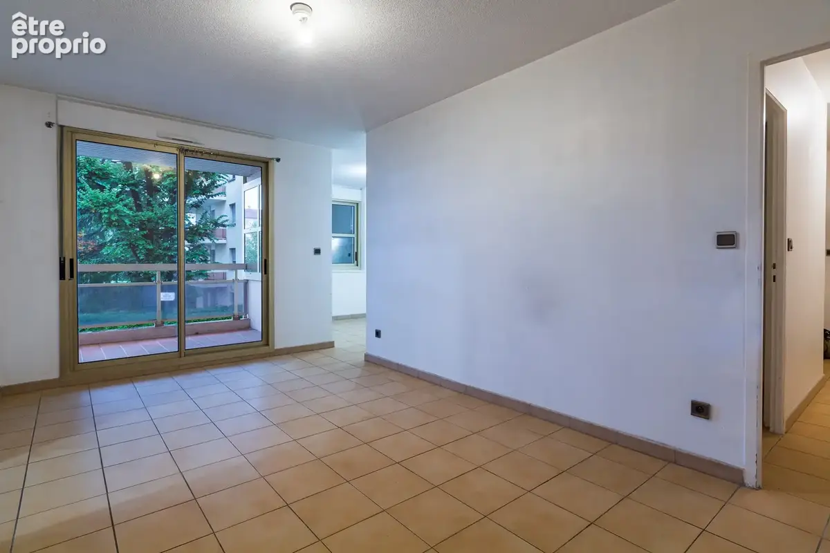 Appartement Type 2 avec terrasse et cave, Rue Buffon, Valence (26000) - photo 3
