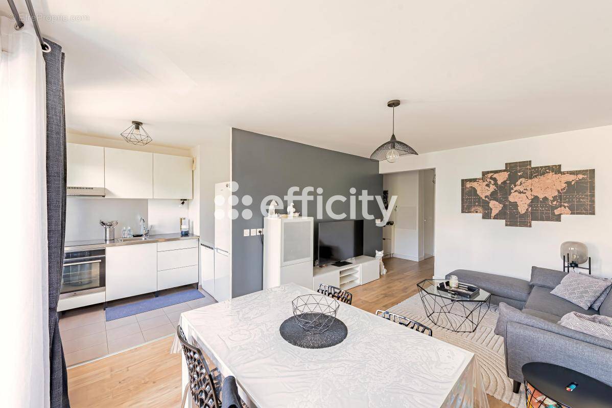 Appartement à VILLENEUVE-LE-ROI