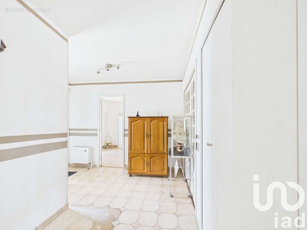 Photo 7 - Maison à THIAIS