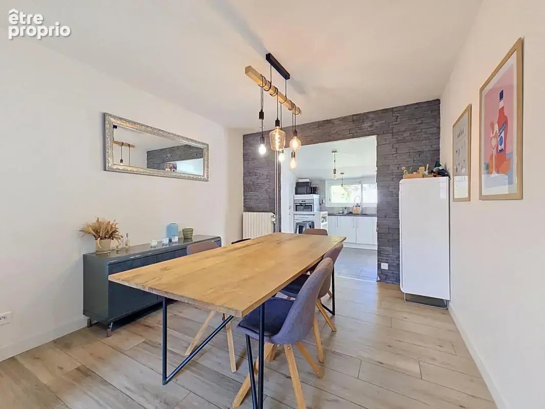 Maison rénovée 3 chambres avec véranda et garage - photo 2