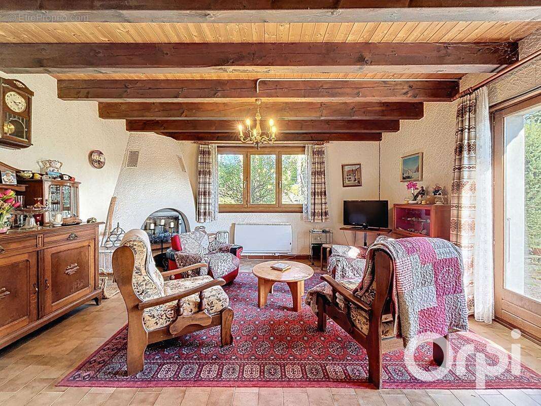 Maison à THORENS-GLIERES