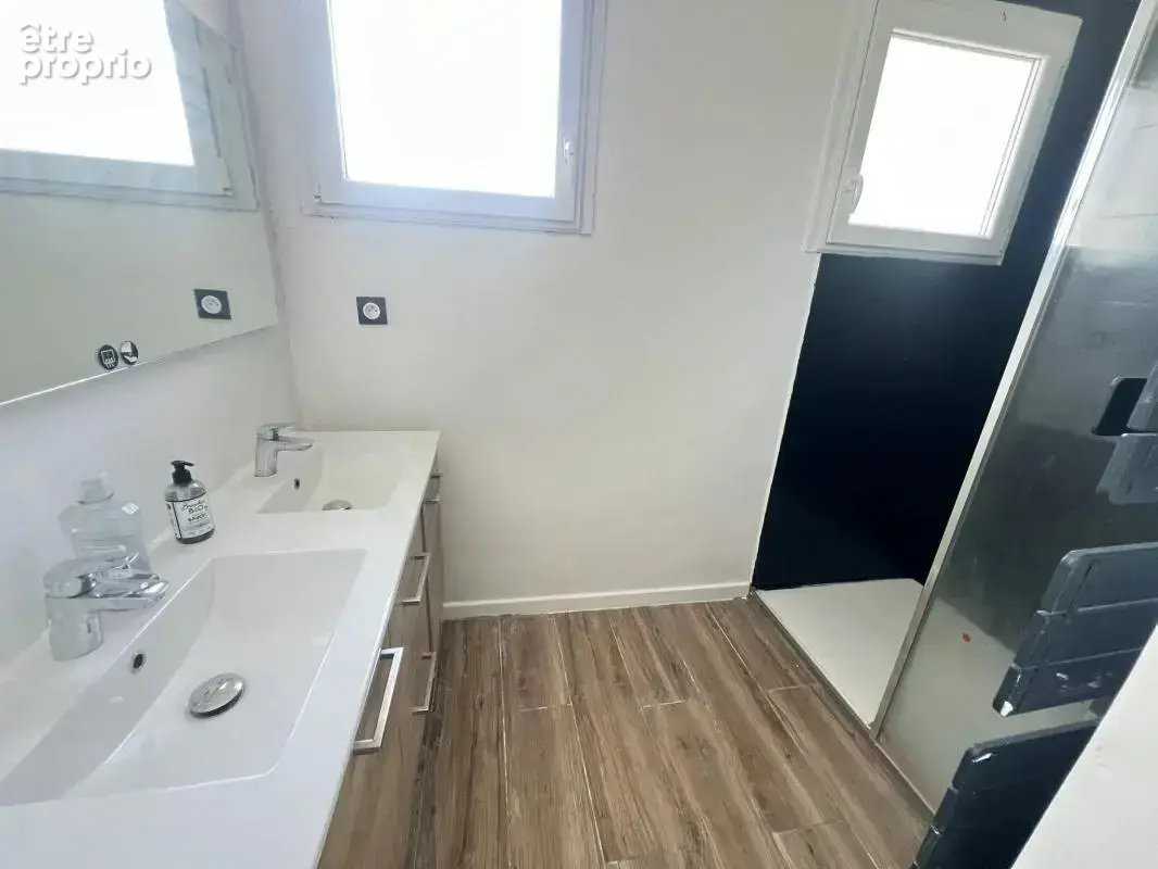 Maison de 110 m² en centre-ville de Gimont - photo 5