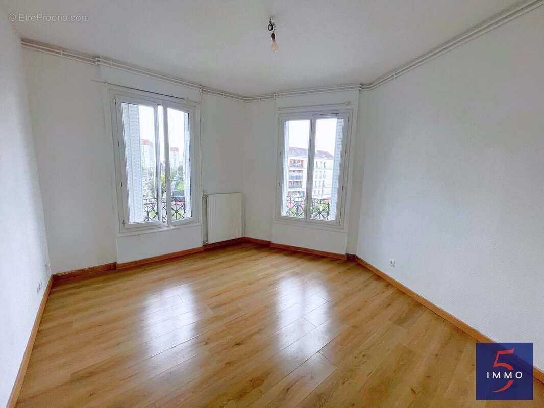 Appartement à NEUILLY-SUR-MARNE