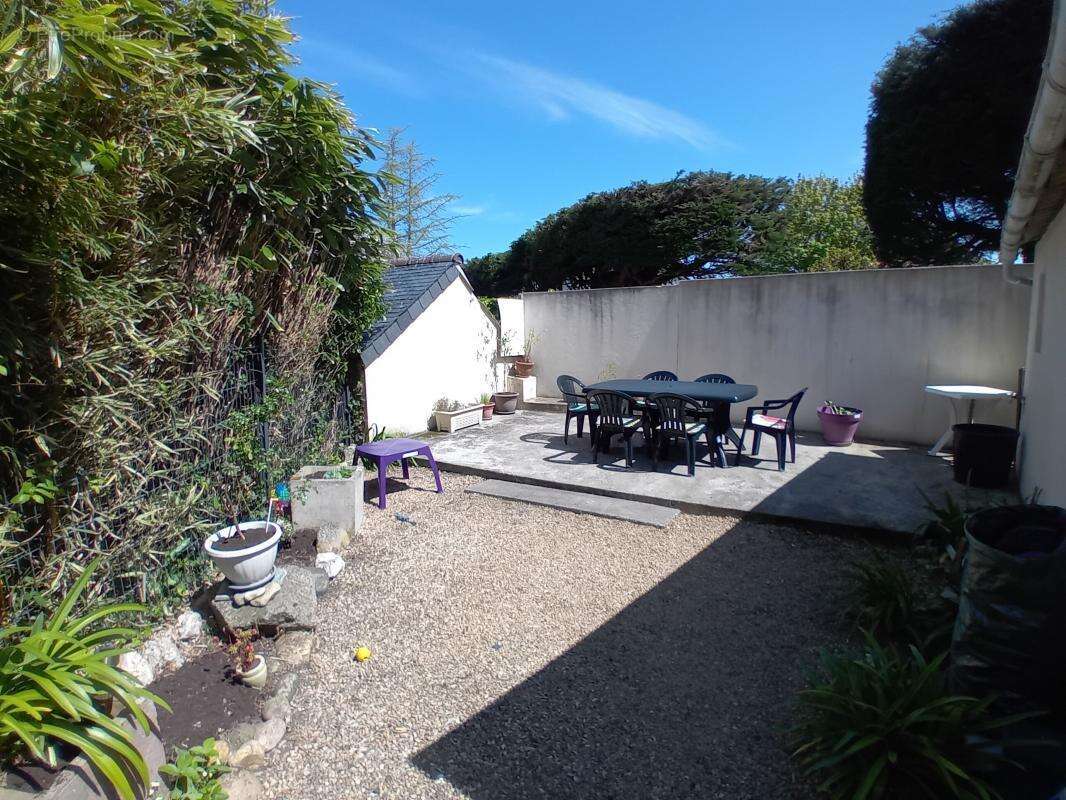 Maison à PLOUGASNOU