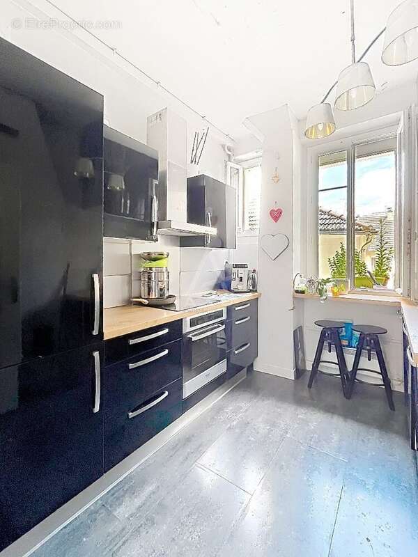 Appartement 52 m² à Paris-15e  - photo 7