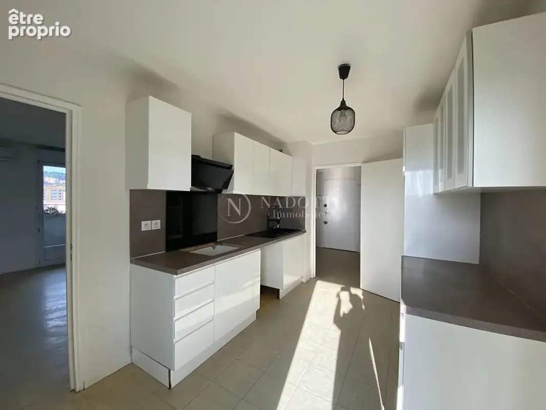 Vaste Appartement lumineux Cavaillon 4 pièce(s) 92 m2 - photo 6