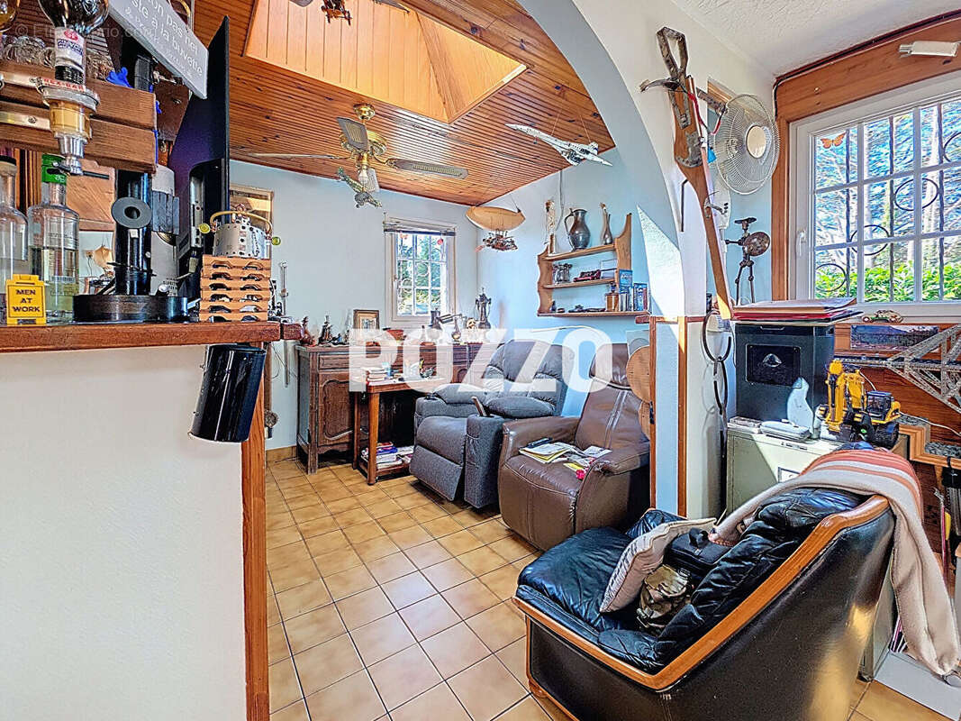 Maison à MUNEVILLE-LE-BINGARD