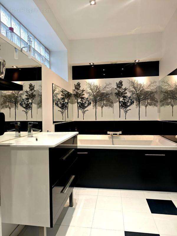 Toulouse 31200 , superbe villa de 174m² sur une parcelle verdoyante de 1458m² - photo 4