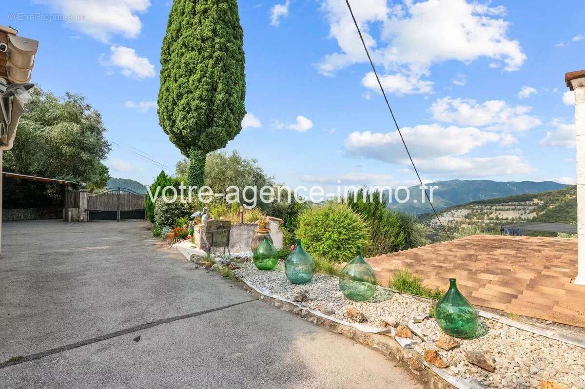 Maison 4 pièces + piscine et garage - Peille - photo 15