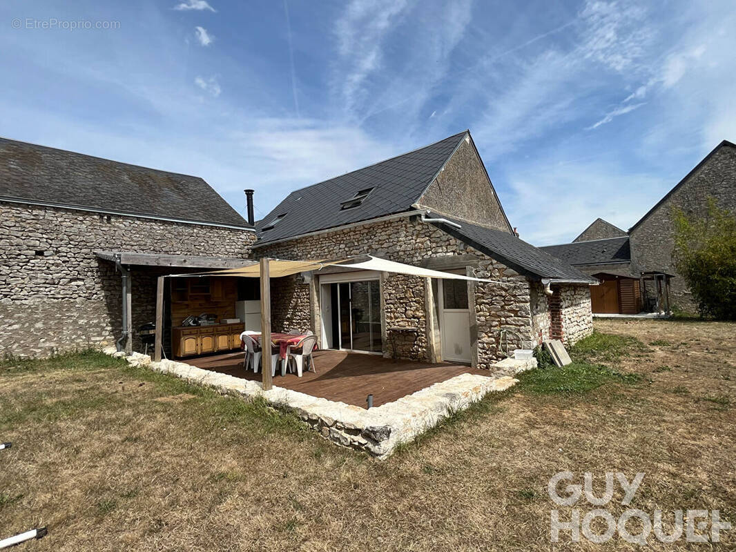 Maison à OUZOUER-LE-DOYEN