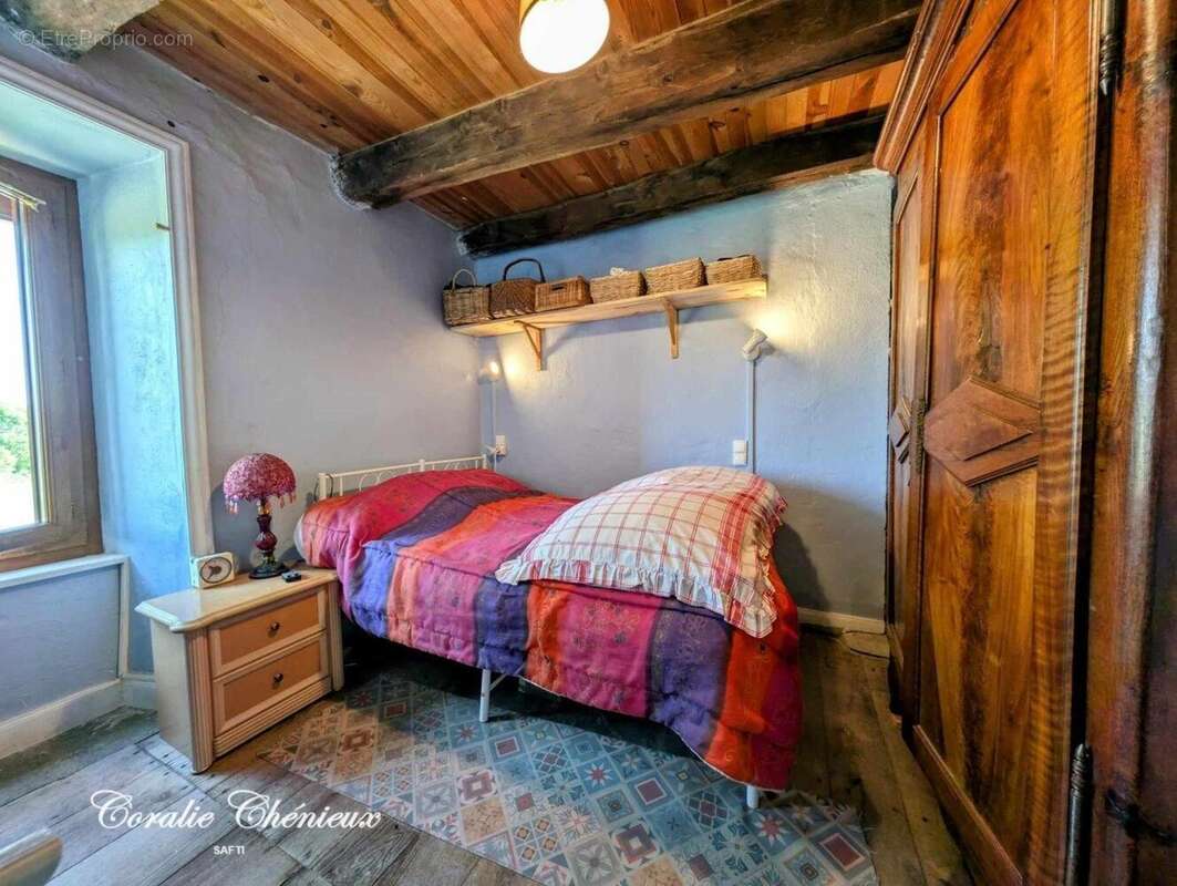 Photo 4 - Maison à BASSIGNAC