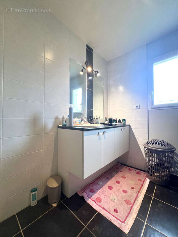 Maison à ARPAJON-SUR-CERE