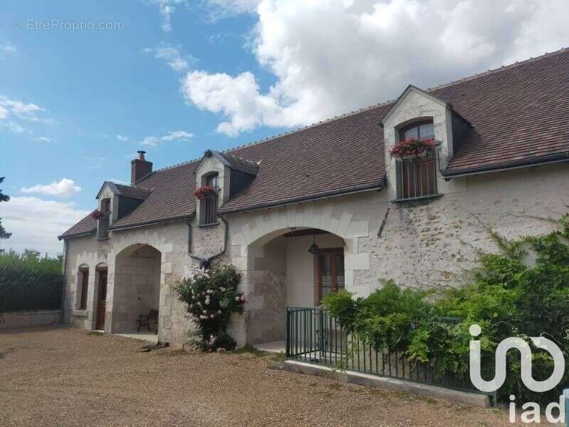 Maison 190 m² à Nouans-Les-Fontaines  - photo 2