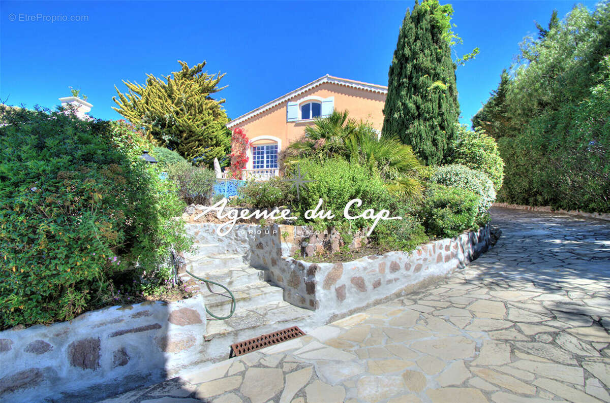 Maison à SAINT-RAPHAEL