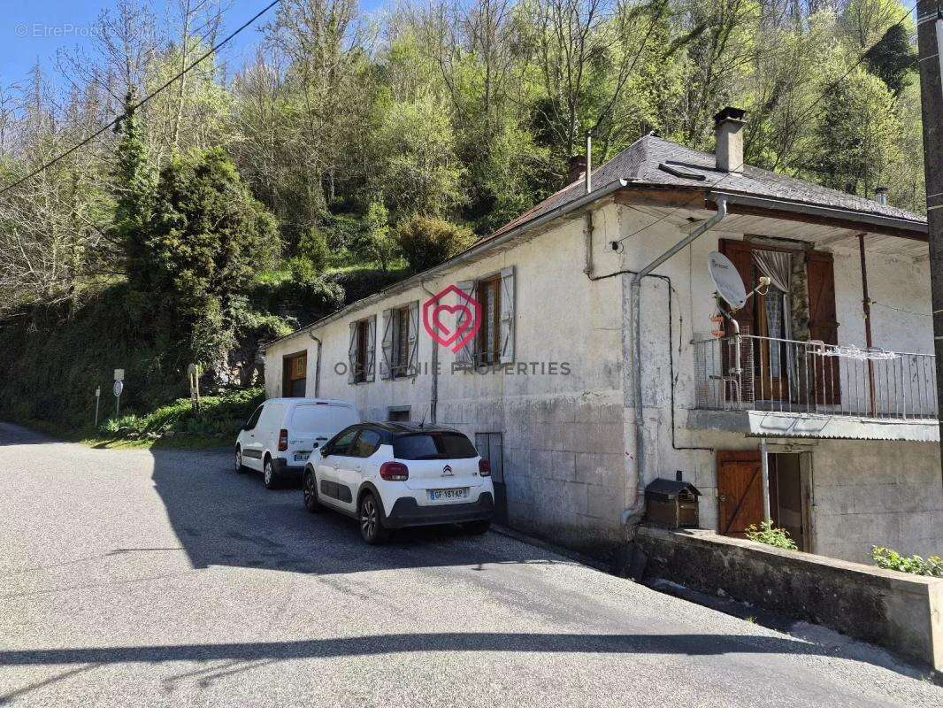 Maison à COUFLENS