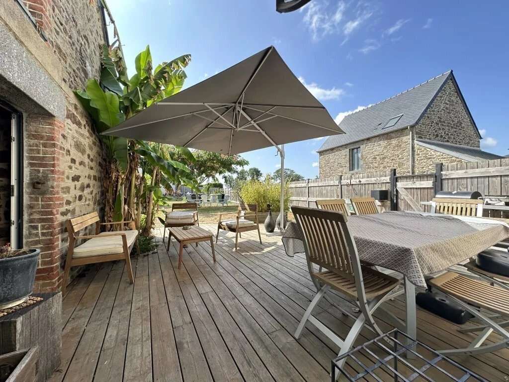 Maison en pierre avec dépendances à 2 km  Saint-Suliac, à 5 minutes de la plage - - photo 2